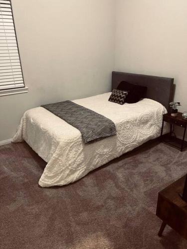 Centrally Located 3 bedroom Townhome