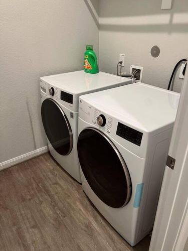 Centrally Located 3 bedroom Townhome - Tap to explore photos