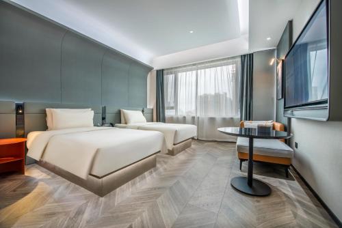 room detail thumbnail 1