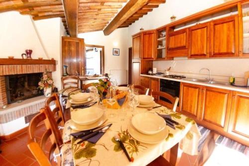 Ferienhaus mit Privatpool für 10 Personen ca 170 qm in Castello, Toskana Provinz Lucca