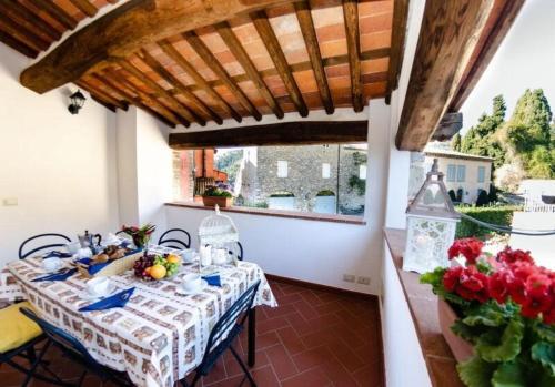 Ferienhaus mit Privatpool für 10 Personen ca 170 qm in Castello, Toskana Provinz Lucca