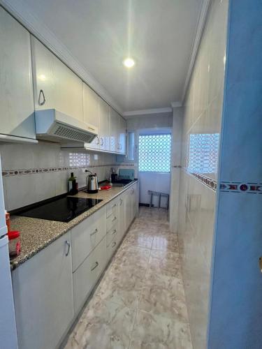 廚房, Apartament Mar Bella Azul in 米拉馬爾