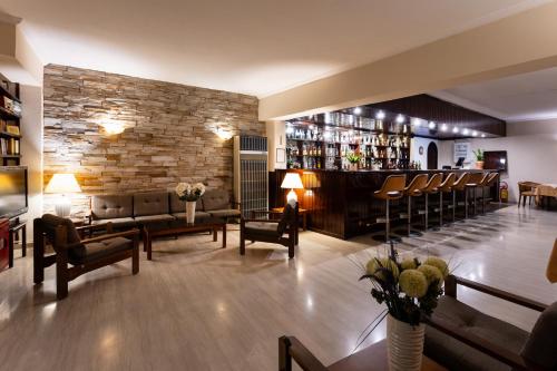 Pub/Lounge, Hotel Bretagne in Corfu