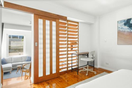 Stylish Inner City 2-Bed Unit by Fig Lane Park - image 6
