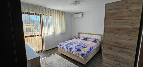 Д и В 3 - D & V 3 Apartment, Sandanski (foto 6)