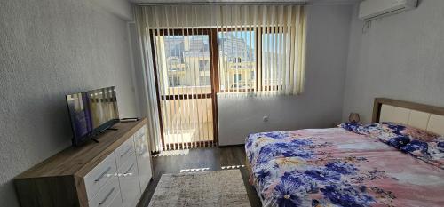 Д и В 3 - D & V 3 Apartment, Sandanski (foto 8)