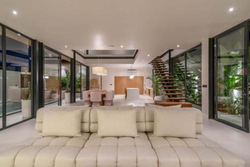 Villa image 8