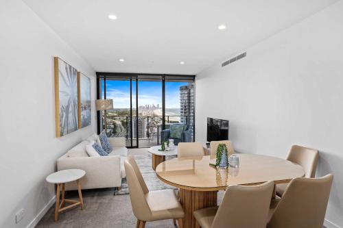 Beachside Stay at Sandbar Apartments Burleigh Heads - image 4