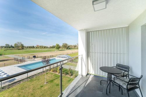 balkon/terras, Appartements Thermen-Golfresort Pannonia in Zsira