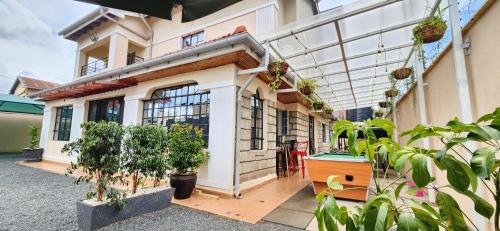 Guesthouse in Kamakis Eastern Bypass in Ruiru