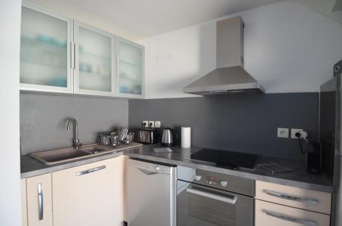 Appartement Duplex 4 personnes Quartier Riquier Nice - image 7