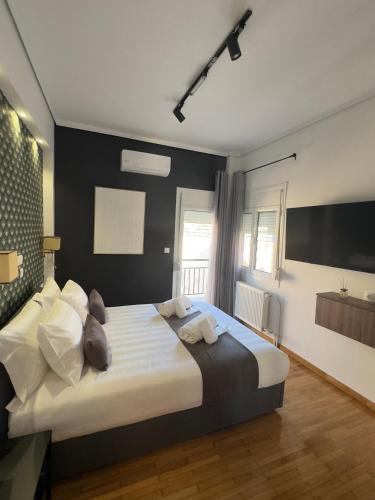 Acropolis Golden View Penthouse - image 6