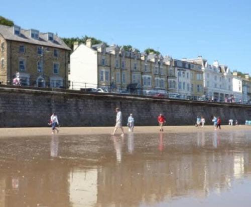 Apartment 16, The Moorings - Ground Floor Apartment Moments from beach, Filey (foto 10)