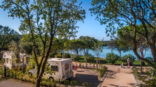 Sleeps 6