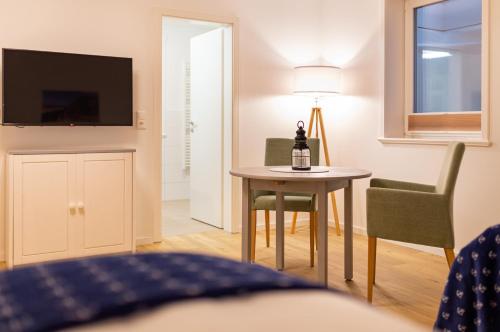 Jöri Hüs 1 Jöri Hüs 1