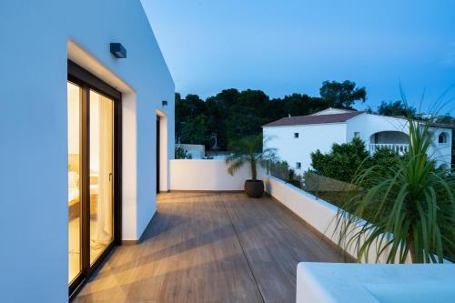 Villa image 7