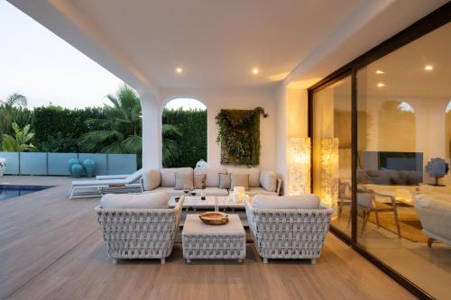 Villa image 6