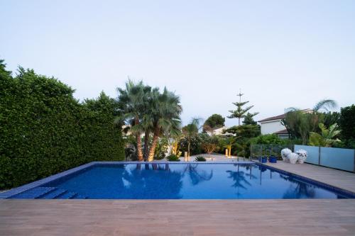 Villa image 2