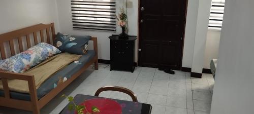 11 Guest - Unit 3, Silang