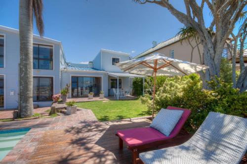 Taman, The Lookout Guest House in Port Alfred