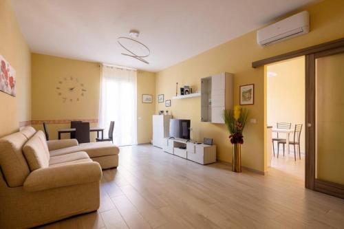 Le Grazie - Portovenere / Appartamento spazioso e luminoso con balconi vista mare aria condizionata e parcheggio (attenzione alle misure)