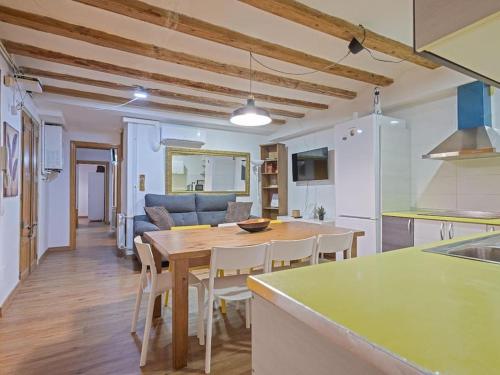 Las Ramblas, Comfort In Bcn For 8 Persons - Barcelona