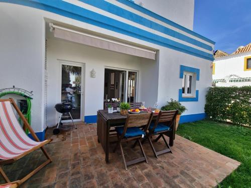 บริการและสิ่งอำนวยความสะดวก, Casa Algarve Cabanas v2 by yha in กาบานาส