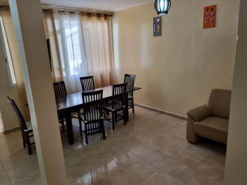 Appartement a proximite de la plage20 a yoff - image 3