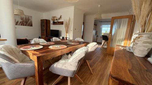 Villa Vital Hegykő (Villa Vital Hegyko) in เฮแดร์วาร์