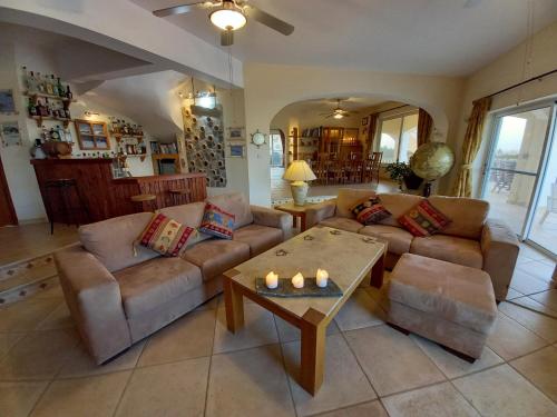 Hideaway Villa in Derinija