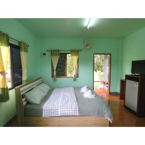 Pernjai Homestay in Pua