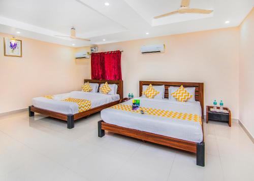 FabHotel Krishna Residency