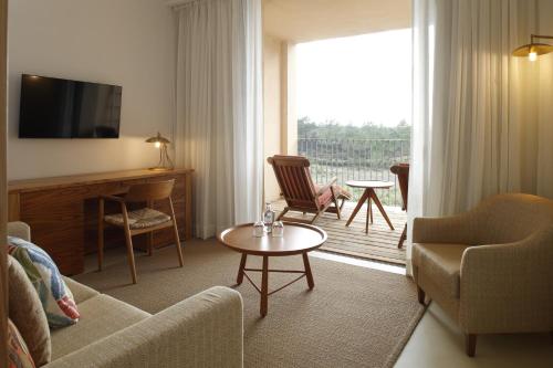 Premium Double Room with Balcony and Park View