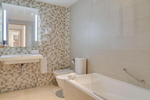 Family Suite – 3 Adultos image 3