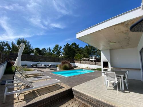 Swimming pool, Cairnvillas - Villa Mar C38 Luxury Villa with Private Swimming Pool near Beach in Aljezur