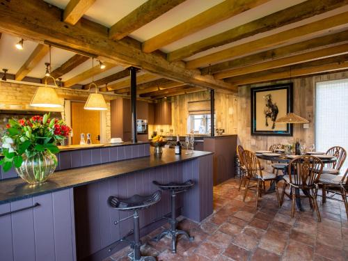 virtuve, The Coach House at Holy Well in Longičingtona