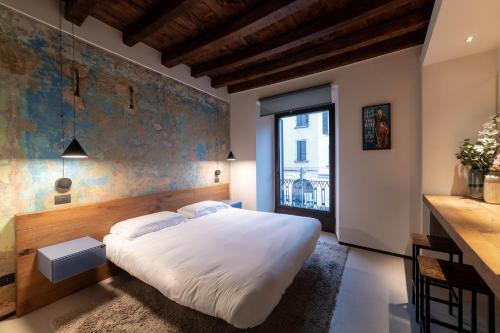 San Gottardo 19, Milano