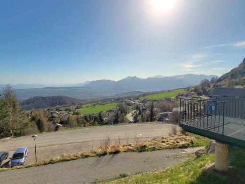 Studio Montagne 5 pers. - Terrasse Sud - Proche Commerces et Activités - FR-1-393-5 (Studio Montagne 5 pers. - Terrasse Sud - Proche Commerces et Activites - FR-1-393-5) in Saint-Michel-de-Chaillol