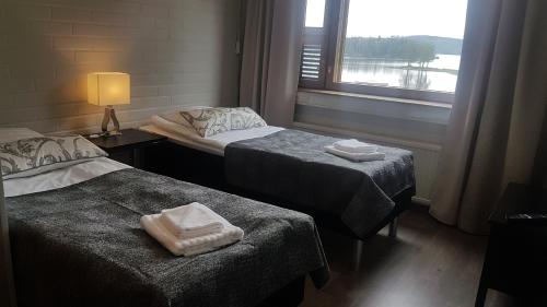 Twin Room with Lake View