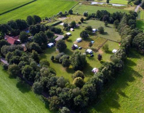 Heerlijk natuurhuis op mini-camping