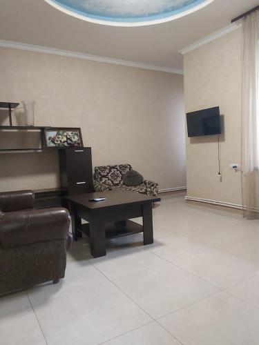 Luxury building in Abovyan in Abovyan