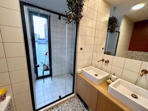 One of the kind Prague Houseboat Experience +BOAT, Prague (photo 9)