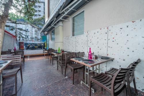 餐廳, 阿簡塔康蒂嫩特爾-孟買機場 (Ajanta Continental- Mumbai Airport) in 卡爾