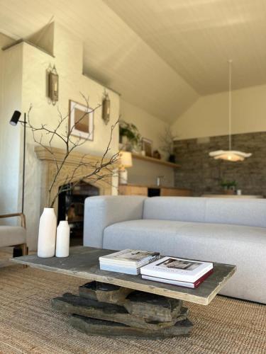 Salt Cliff Cottage - image 12