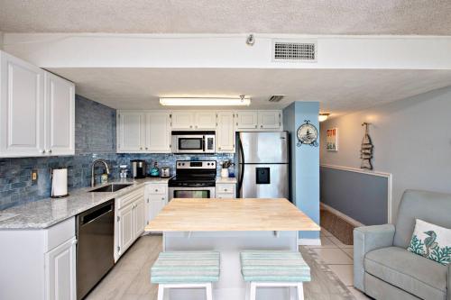 Sunglow Resort Condo Unit #802 in Daytona Beach Shores, USA