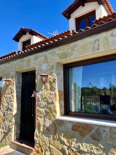 Exterior view, El Rincon de Willy in Zazuar