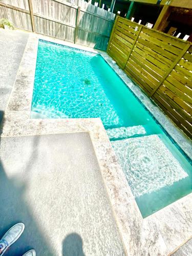 Four-Bedroom Holiday Home image 9