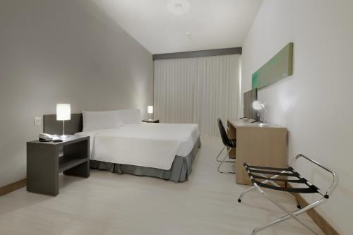 Executive Suite image 2