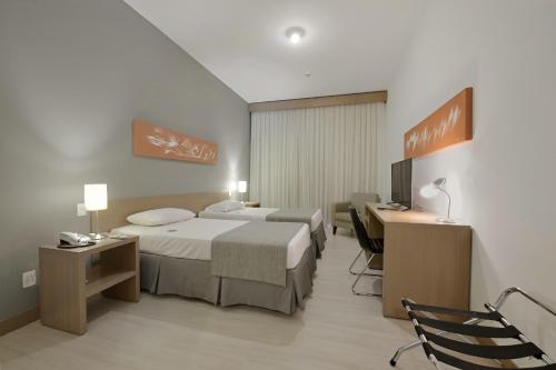 Luxury Twin Room image 2