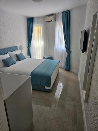 Venera Apartments - image 2